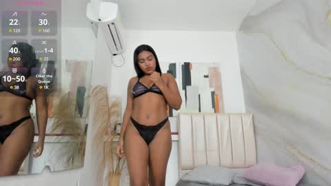 Snapshot of kayna_gomez chatting on 01.08.25 Kayna online show from 01.08.25