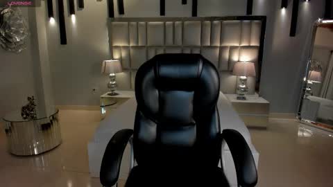 Kay online show from 03.16.26