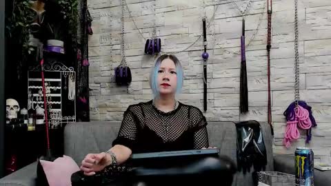 Miss Kazia online show from 01.18.26