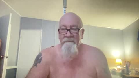 Snapshot of kcbace61760 chatting on 12.21.25 kcbace61760 online show from 12.21.25