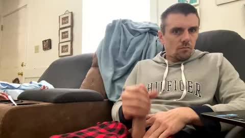 Snapshot of kcdowdy90 chatting on 02.12.25 rowdy6969 online show from 02.12.25