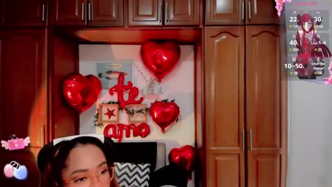 Snapshot of keila_lol chatting on 02.18.25 Natalia online show from 02.18.25