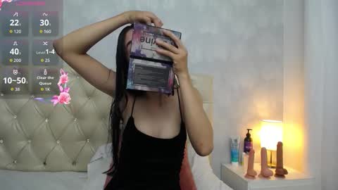 Keily online show from 12.22.25