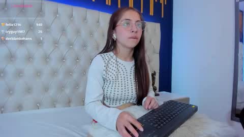 Snapshot of keilymorgan_ chatting on 02.11.25 Keily Morgan online show from 02.11.25