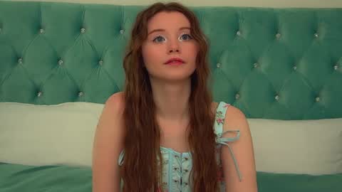 Keira online show from 02.23.26