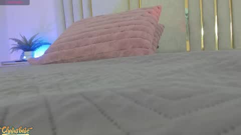 Snapshot of keirahartz chatting on 03.12.26 keirahartz online show from 03.12.26