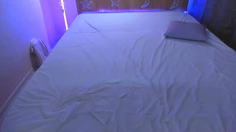 Linda online show from 02.25.25