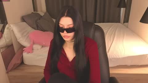 Snapshot of kelly__bunny chatting on 05.17.26 Kelly online show from 05.17.26
