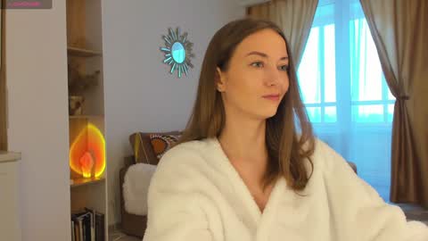 Kelly XO online show from 02.04.25