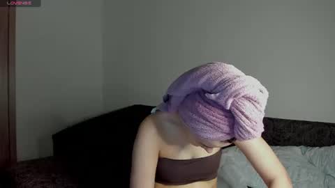 Im Kelly online show from 06.27.26