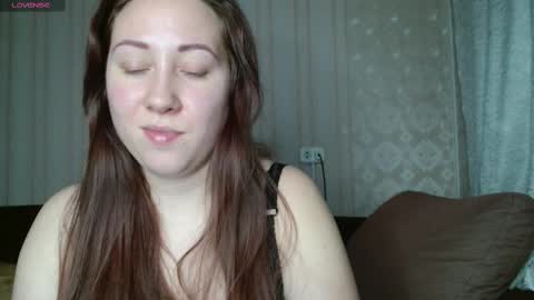 Snapshot of kellycrystall chatting on 01.19.25 kellycrystall online show from 01.19.25