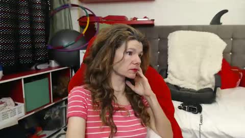 kelly online show from 02.04.25