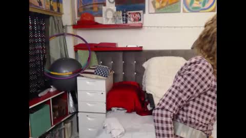 kelly online show from 02.15.25