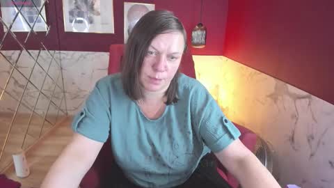 Snapshot of kellysuper chatting on 09.18.25 Kelly online show from 09.18.25