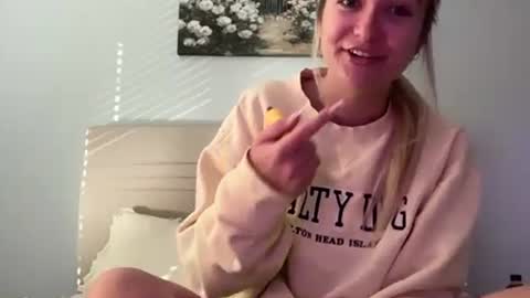 Kelsey Blu online show from 06.03.26