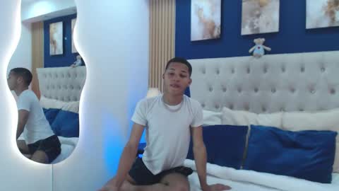 Kelvin online show from 03.25.26