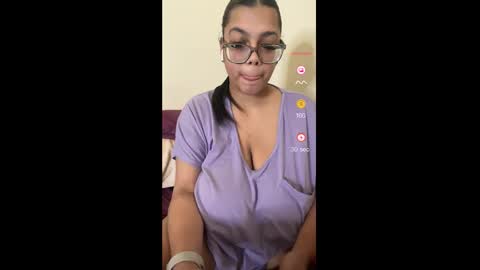 Snapshot of kelx0 chatting on 12.16.24 kelx0 online show from 12.16.24