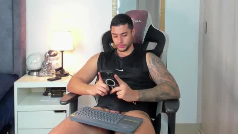 ken_mailik online show from 10.24.25