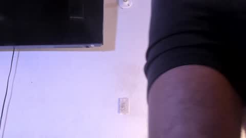 Snapshot of ken_rivera chatting on 01.10.25 Julian Rivera online show from 01.10.25