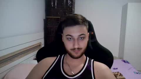 Snapshot of kenan_10 chatting on 05.14.26 kenan online show from 05.14.26