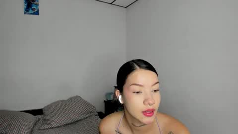 Snapshot of kendalgrey01 chatting on 09.12.25 Kendal online show from 09.12.25