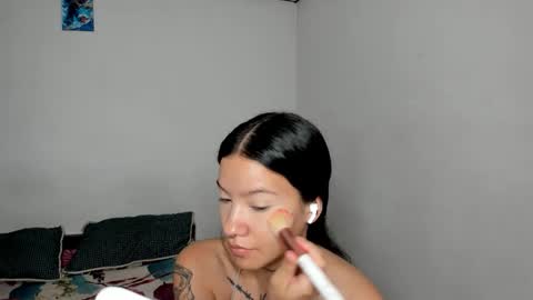 Snapshot of kendalgrey01 chatting on 01.09.26 Kendal online show from 01.09.26