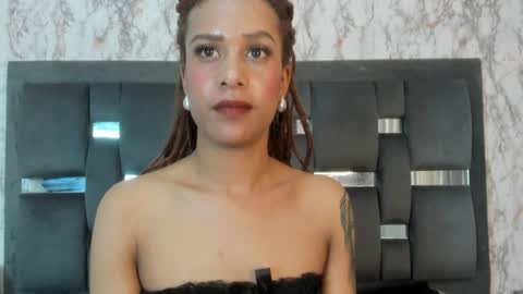 Snapshot of kendall__quinn chatting on 01.11.25 Kendall online show from 01.11.25