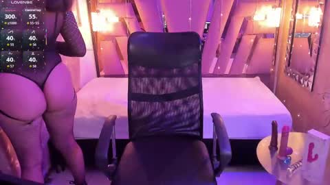 Kendall online show from 10.05.25