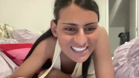 Snapshot of kendallmaraj chatting on 11.07.25 Kendall TheeStallion online show from 11.07.25