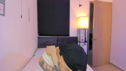 kendel_dimitri online show from 04.04.26