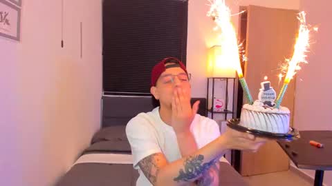 kendel_dimitri online show from 04.17.26