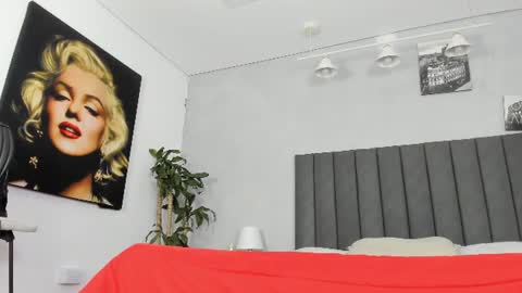 Kendra London online show from 06.23.26