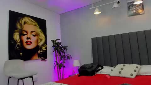 Kendra London online show from 07.13.26