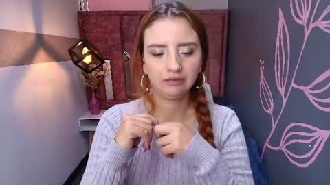 Snapshot of kendraaniston chatting on 07.28.26 Kendra Aniston online show from 07.28.26