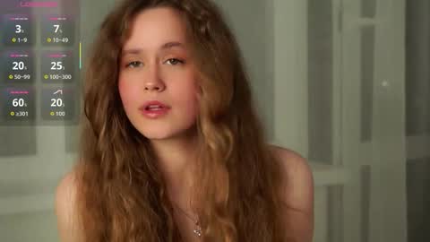 Snapshot of kendraedger chatting on 09.18.25 Kira online show from 09.18.25