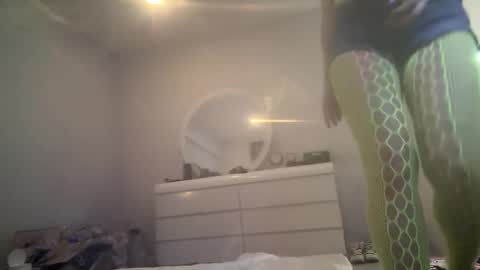 kendrakaps52 online show from 03.11.25