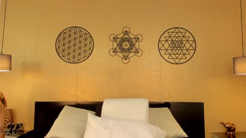 KENDRA online show from 01.25.25