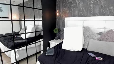 KENDRA online show from 03.04.25