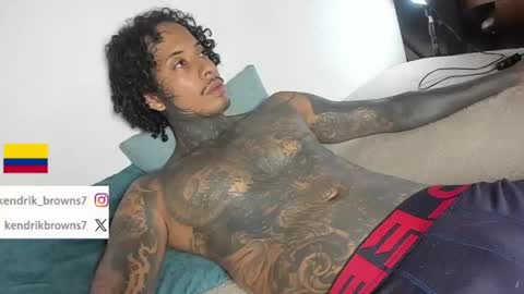 Snapshot of kendrik_brown chatting on 06.21.26 kendrick brown online show from 06.21.26