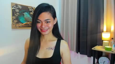 Snapshot of kendymuse chatting on 05.18.26 kendy online show from 05.18.26