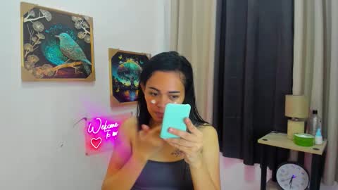 Snapshot of kendymuse chatting on 05.19.26 kendy online show from 05.19.26