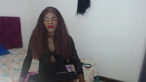 kenia_nihiara online show from 06.07.26