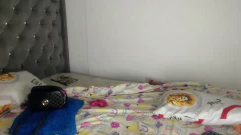 kenia_nihiara online show from 07.14.26