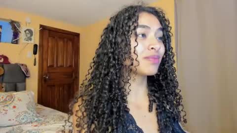 Kenia online show from 06.30.26