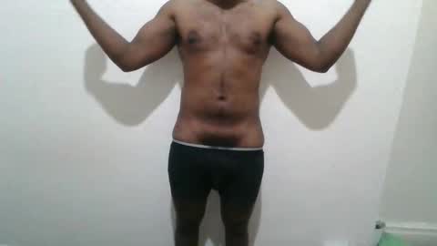 Snapshot of kennsexy chatting on 09.18.25 kennsexy online show from 09.18.25