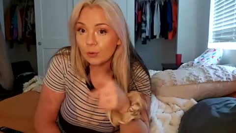 Kenzie online show from 07.29.26