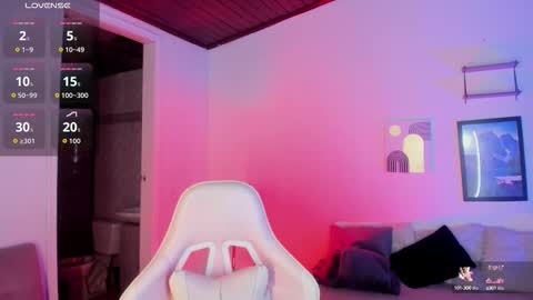 Kenzie online show from 10.22.25