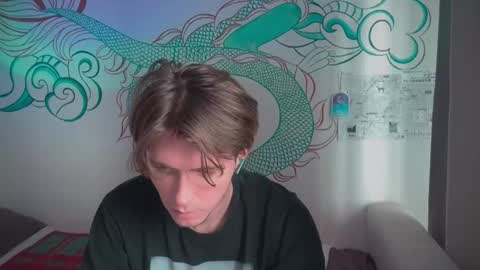 Snapshot of kero180 chatting on 09.15.25 Kero online show from 09.15.25