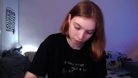 Snapshot of kesha_muah chatting on 05.17.26 kesha online show from 05.17.26