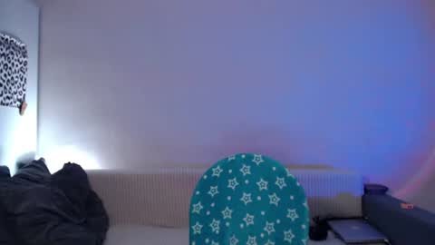 Snapshot of kesha_muah chatting on 07.04.26 kesha online show from 07.04.26